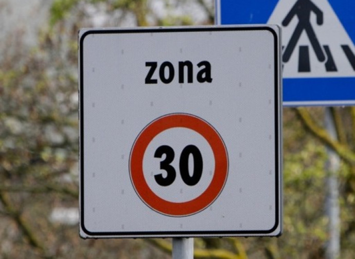 Limite a 30 km/h Limite a 30 km/h